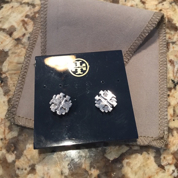 Tory burch earrings