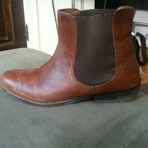 Brown ankle boots