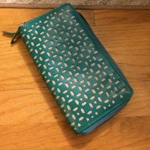 Clutch wallet teal pattern