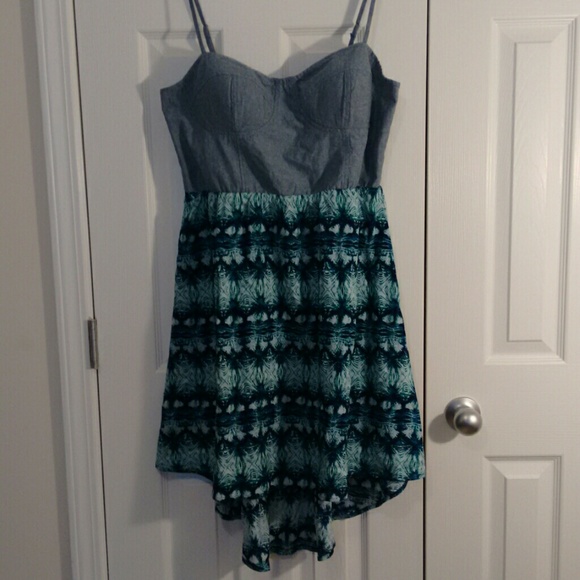 Printed high-low dress