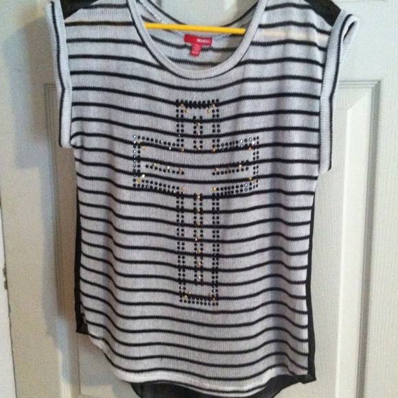 Sweater tee