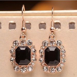 Pair of Women's Noble Solid Color Gem Embellished