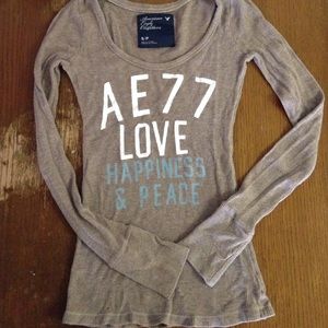 Long sleeve American Eagle sweater top!