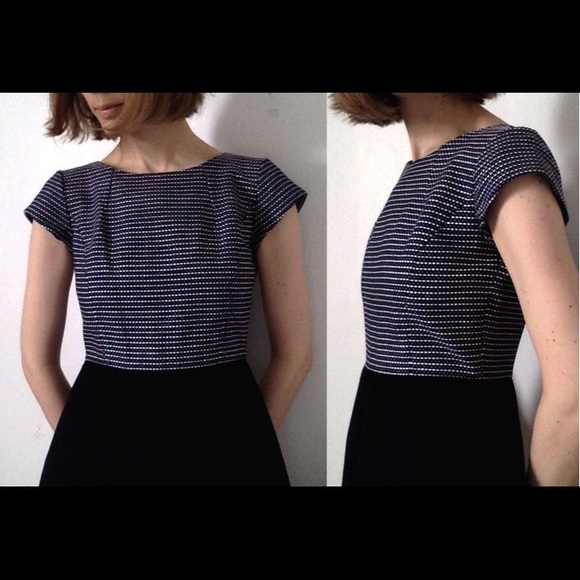 ⛔️BUNDLED⛔️ Brooks Brothers Navy Fit & Flare Dress - Picture 4 of 4