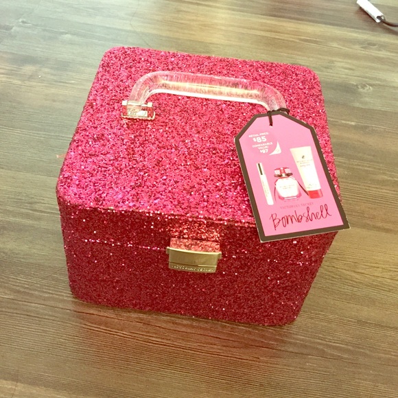 Victoria's Secret train travel case