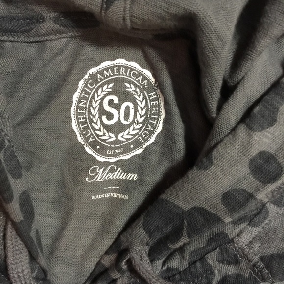 ❤️Leopard print zip up❤️ - Picture 2 of 2