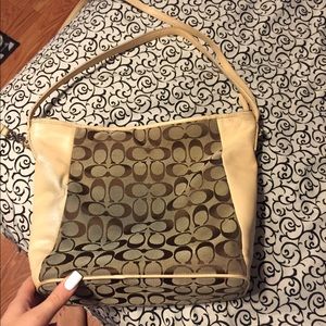 Coach bag beige