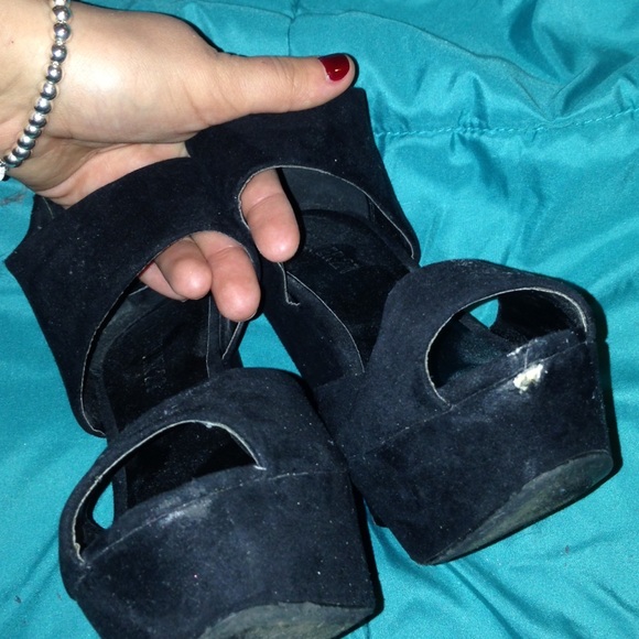 forever 21 wedge suede shoes - Picture 4 of 4