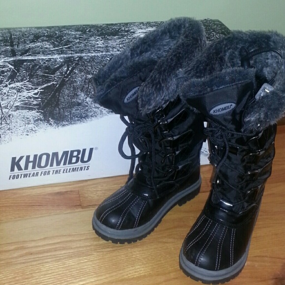 Tall black Khombu snow boots