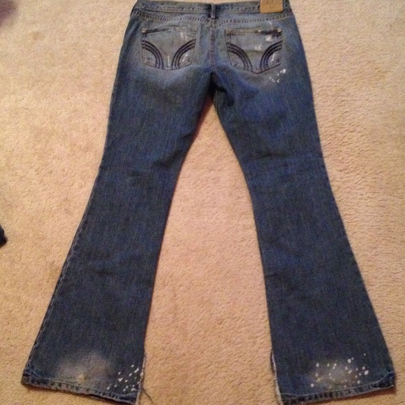 Hollister distressed jeans - Picture 2 of 2