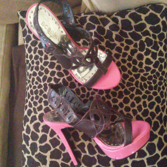 Beautiful barely worn BCBGirls HEELS