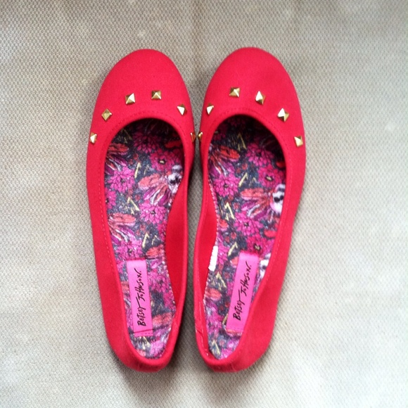 Nwot Red Betsey Johnson flats