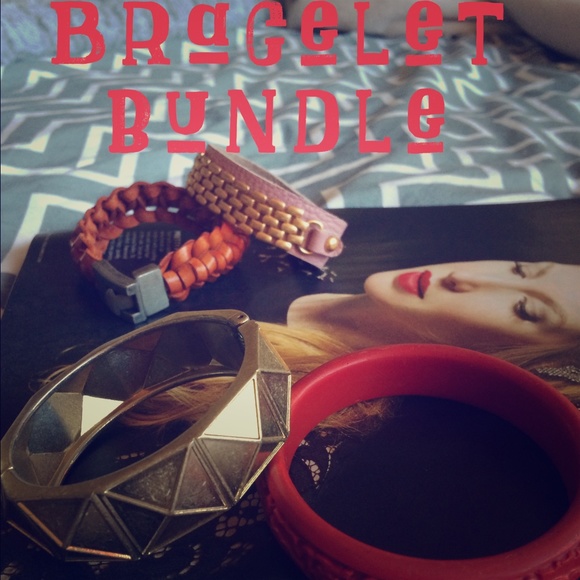 Bundle o Bracelets w/ genuine leather!