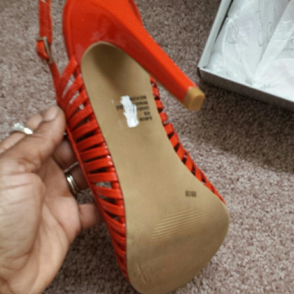 🔥Must Go🔥Jessica Simpson trade $50 - Picture 2 of 3