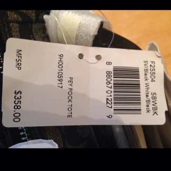 Large Coach bag 👜👜👜👜 - Picture 2 of 4