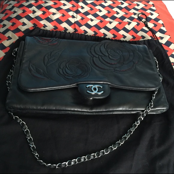 Chanel - Picture 2 of 4