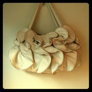 Sondra Roberts Designer Purse - Scalloped Ivory