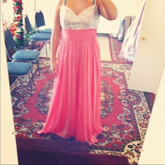 💕Jovani & Sherri Hill prom dresses for sale💕 - Picture 4 of 4