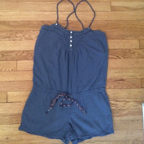 AE short romper.
