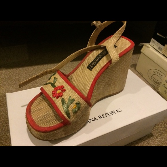 Nine West straw platform - Picture 1 of 1