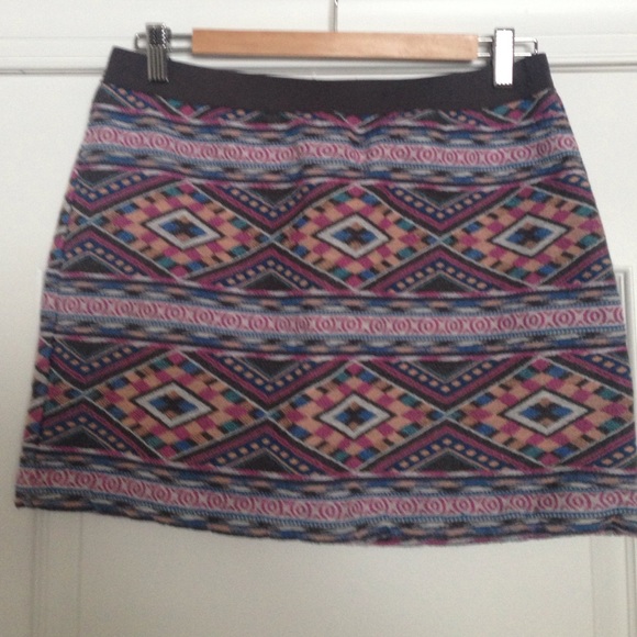 Tribal print skirt