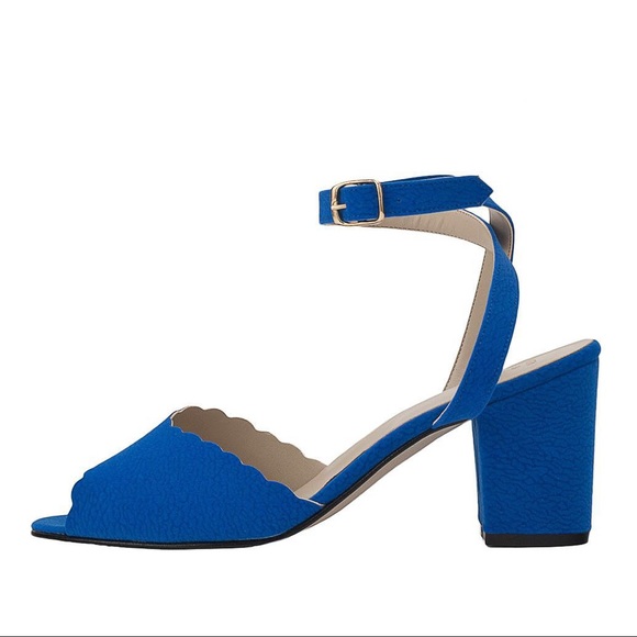American Apparel Scalloped Edge Heel in Blue