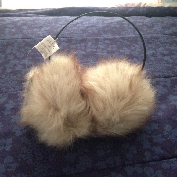 Aldo earmuffs