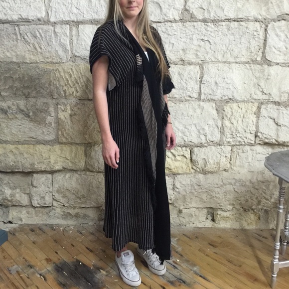 Free People - Picture 2 of 3