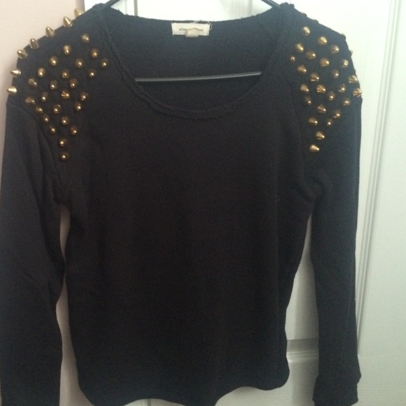 Black shoulder stuffed silence + noise sweater