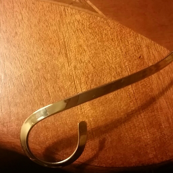 Necklace - Picture 3 of 4