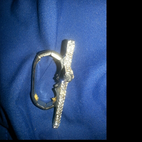 Ring - Picture 2 of 2