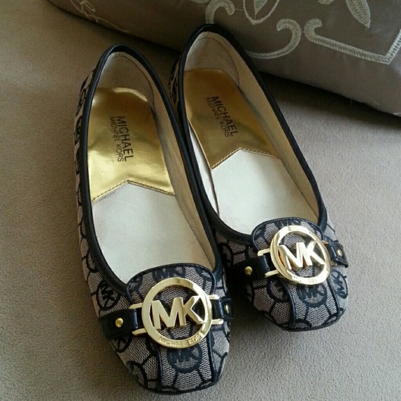 Michael Kors flat shoes