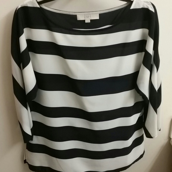 FINAL SALE!  LOFT blouse