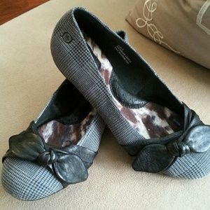 Authentic Born slip on flats shoe