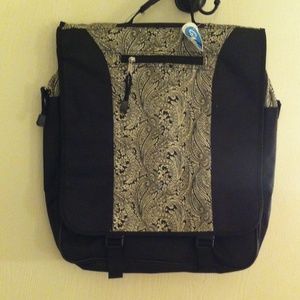 Laptop carrier