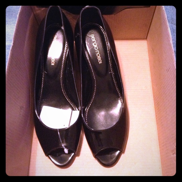 Sergio Rossi patent leather wedges