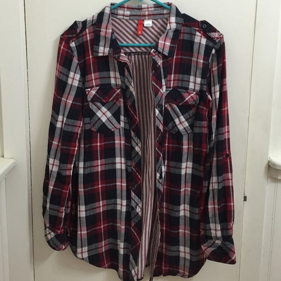 Plaid top