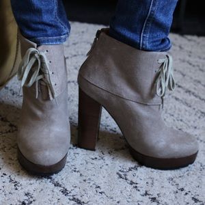 Vintage Tan Boots with Wooden Sole