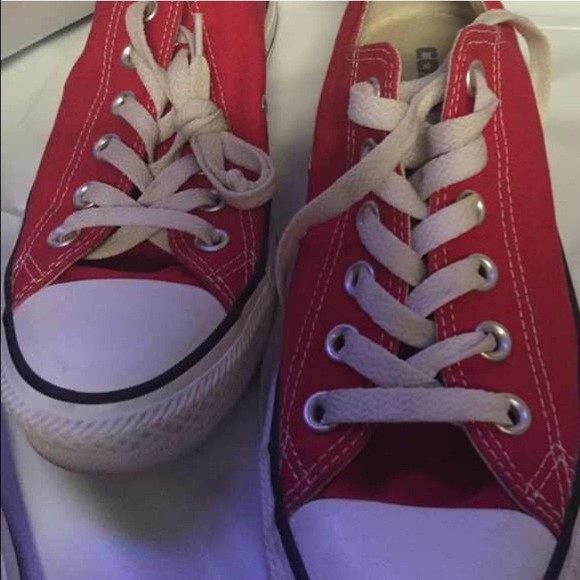 Red chuck Taylor's