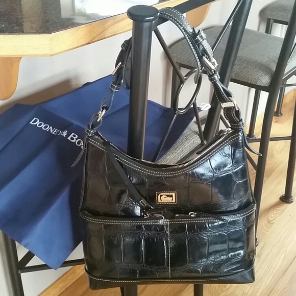 Dooney & Bourke handbag