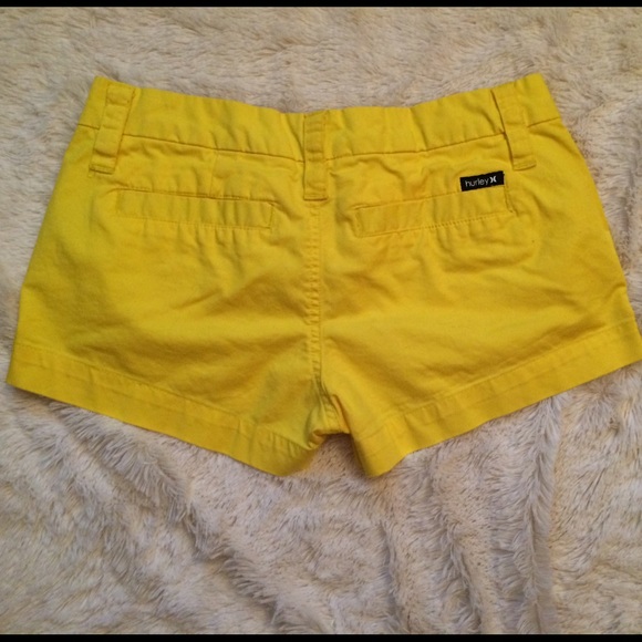 Hurley bright yellow shorts - Picture 2 of 2