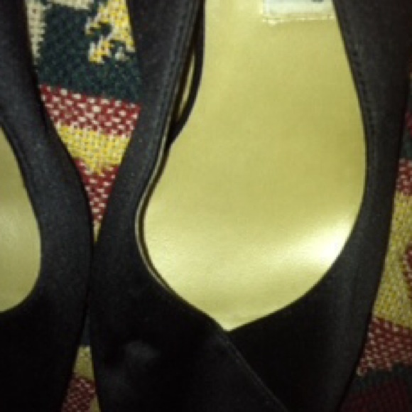 Black Satin Peep-Toe Pump by Sam & Libby - Picture 4 of 4