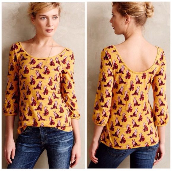 🚫SOLD🚫Anthro Forest Fete Tunic - Holly Motif XS - Picture 2 of 4