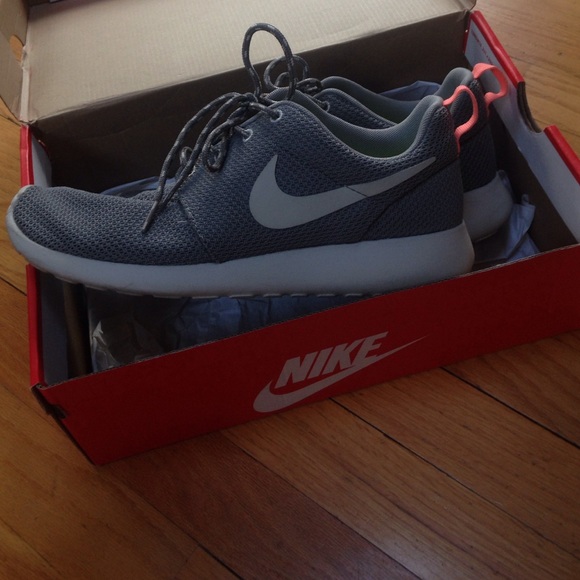 Nike Roshe Runs
