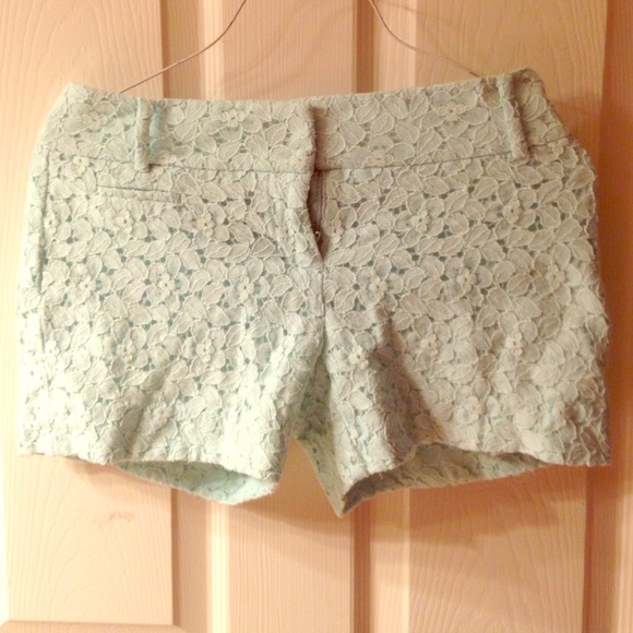 LOFT AQUA LACE CROTCHET STYLE SHORTS