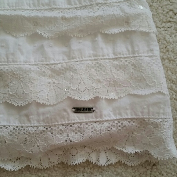 White Hollister Skirt - Picture 2 of 2