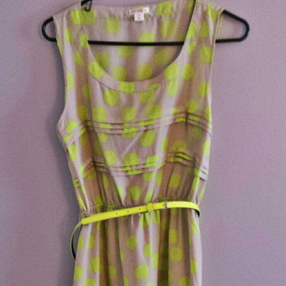 *****SOLD****Poka dot bright green dress - Picture 1 of 3