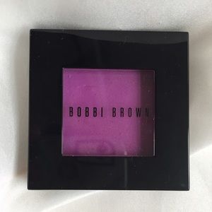 Bobbi Brown eyeshadow