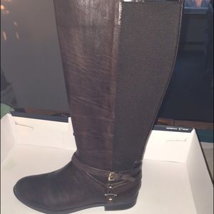 Tommy Hilfiger dark brown leather sienna boots.