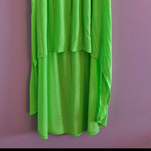 Bright green swimming suite cover up - Picture 2 of 3